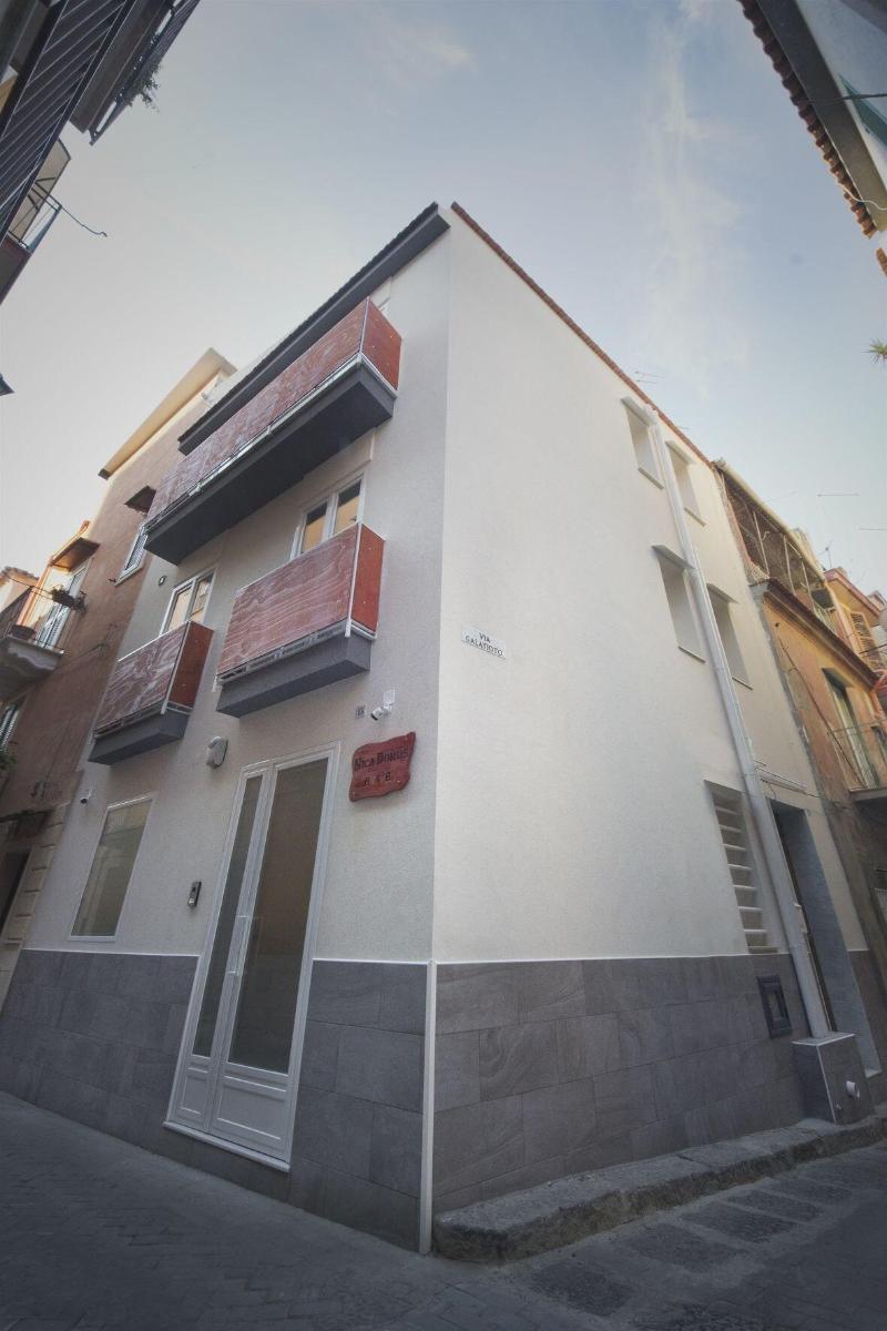 Bed and breakfast Nicadomus 3*